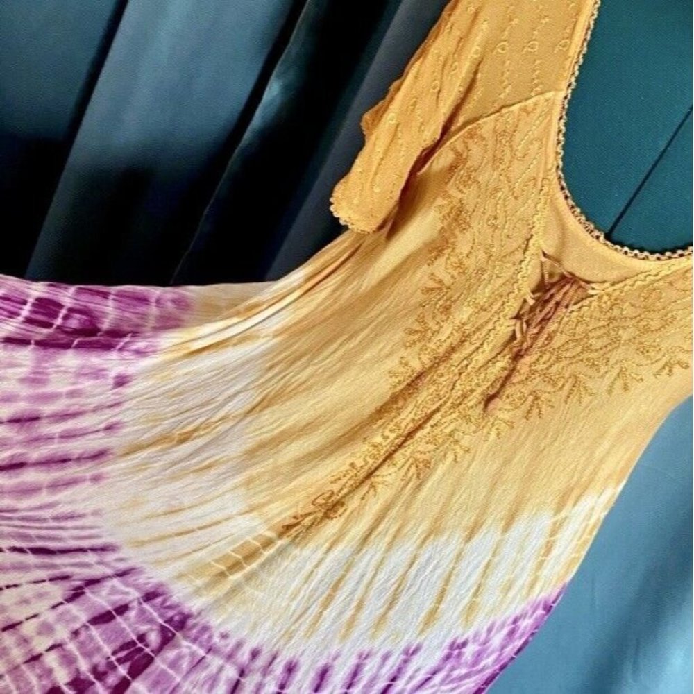 Boho Free Style Tie Dye Flowing Dress One Size Fits Most Colorful